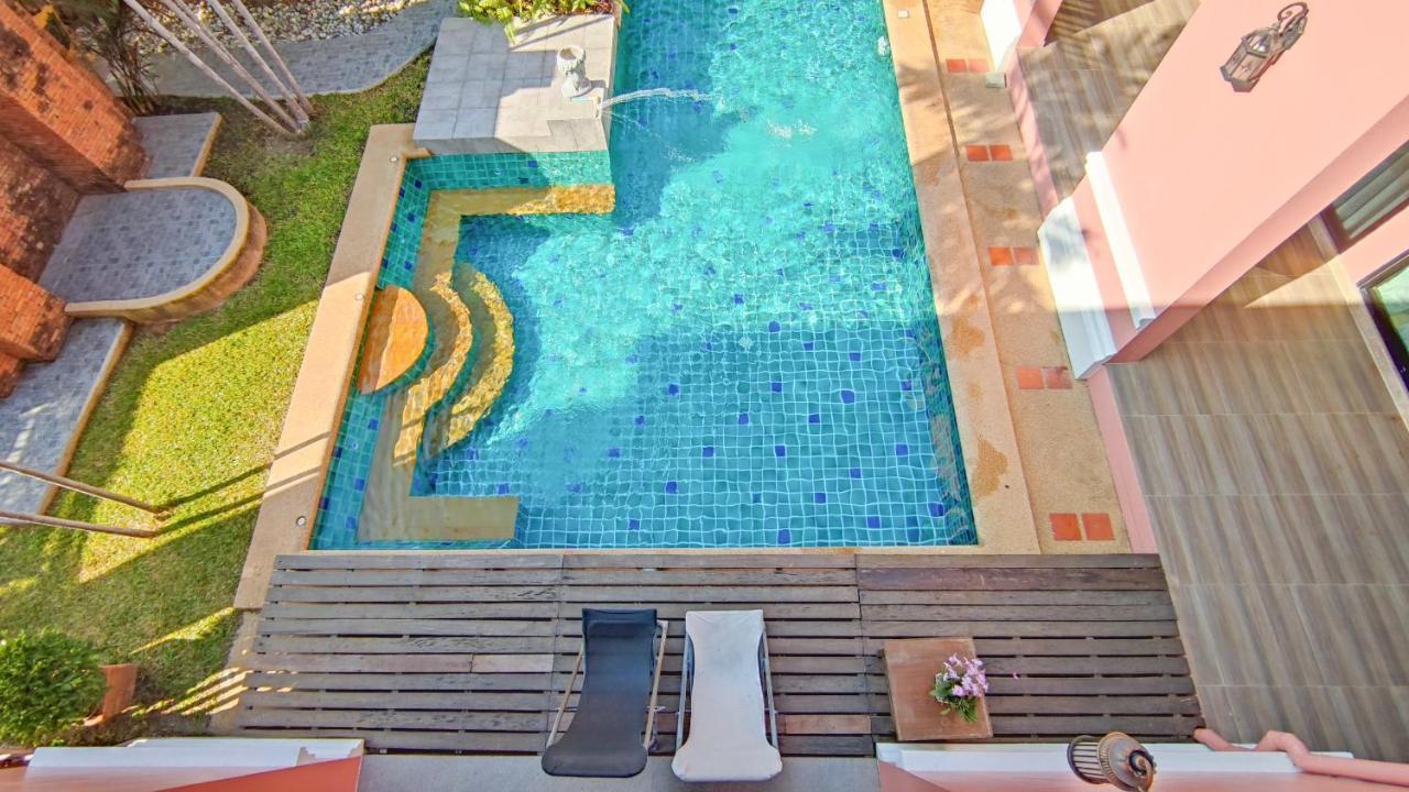 พระตำหนักวิลล่า 10 ห้องนอน พร้อมสระว่ายน้ำส่วนตัว Pattaya Exterior foto